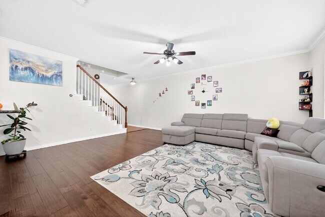 Photo - Well-Maintained Home in Irving – Convenient Location & Comfortable Living