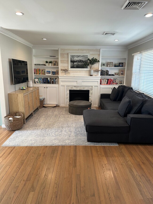 Photo - 46 Asbury Ave