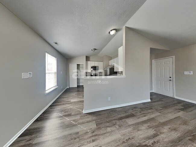 Photo - 9973 Waterside Dr