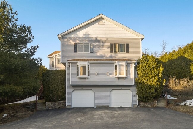 Photo - 73 Half Crown Cir