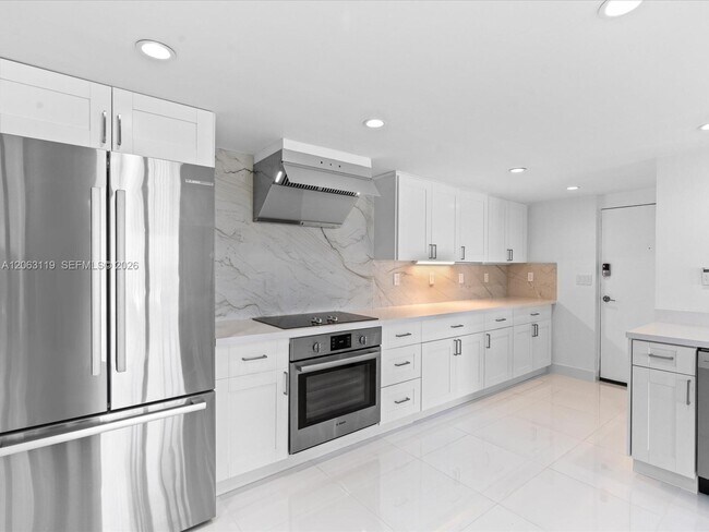 Photo - 345 Ocean Dr Unit 515