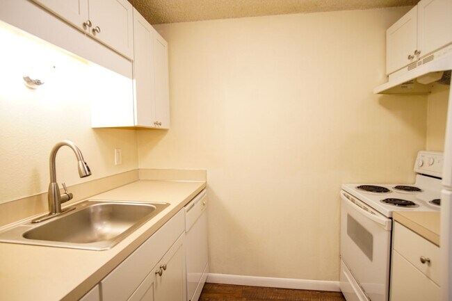 Photo - 2 Bdr in Multnomah Village w/ Hardwoods, D... Unidad 3944