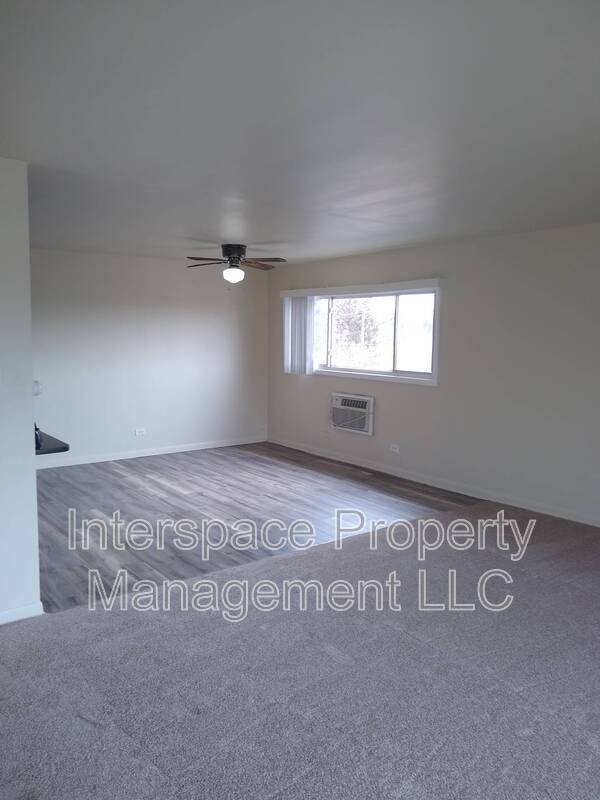 Photo - 9957 S Cicero Ave