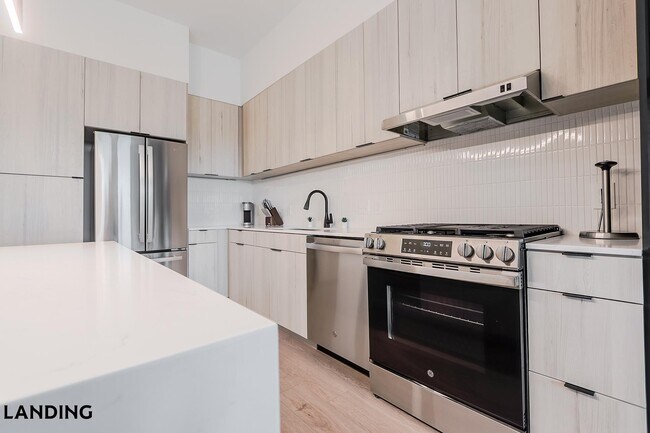 Photo - 2623 Keene St Unit 664