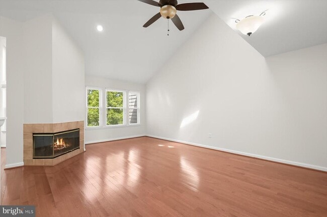 Photo - 7758 Mayfair Cir Unit B