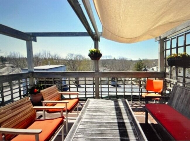 Photo - 336 Washington St Unidad 3