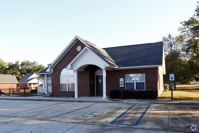 Photo - Bennett Pointe