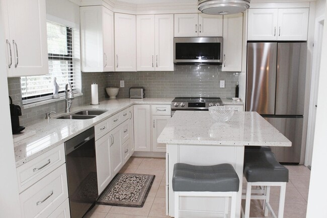 Photo - 4595 Laurel Tree Rd