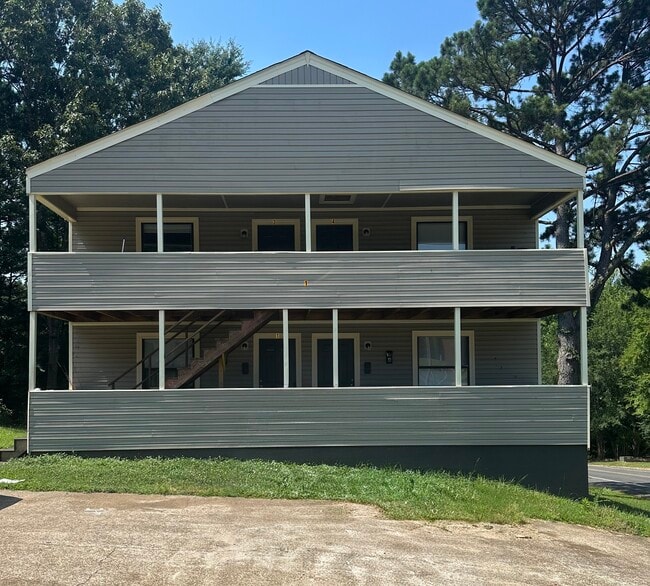 Building Photo - #3 Ashbury Ct Unit 3