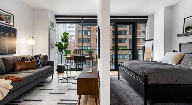 Photo - 515 N St Clair St