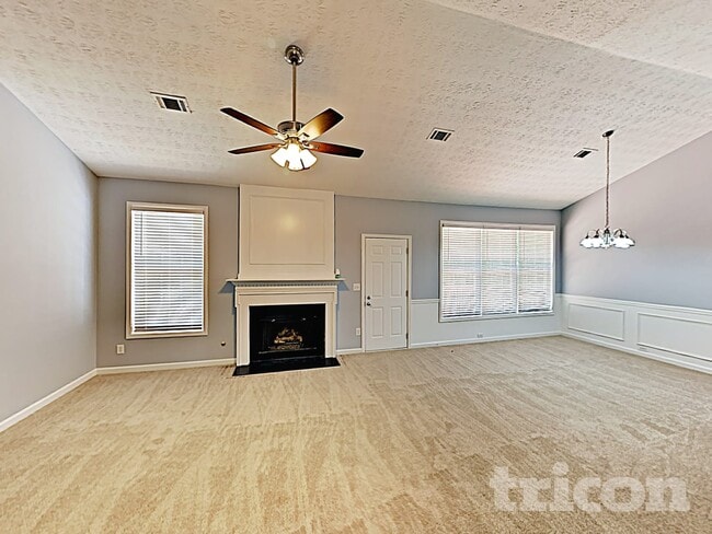 Photo - 420 Heathcliff Ct