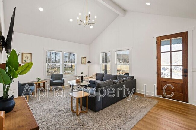 Photo - 13 Shubuta Ct