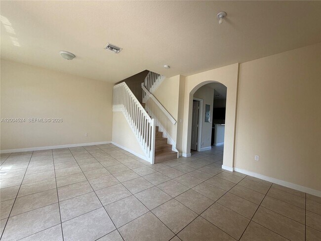 Photo - 544 SE 32nd Ave