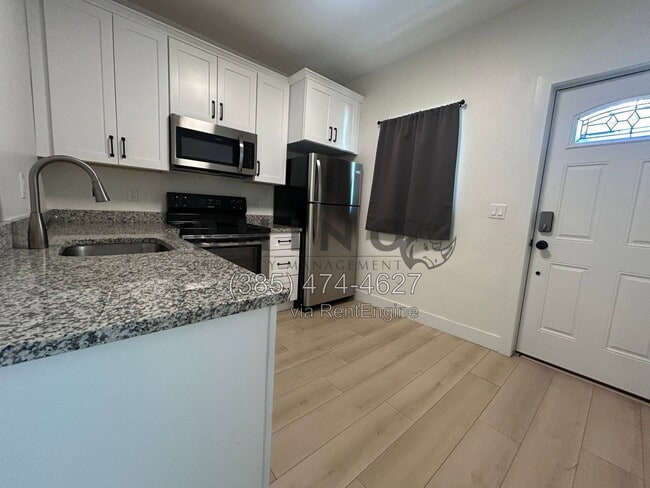 Building Photo - 343 E Coatsville Ave Unit 2