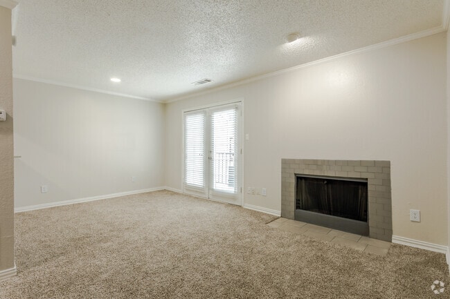1BR,1BA - 684SF - Living Area