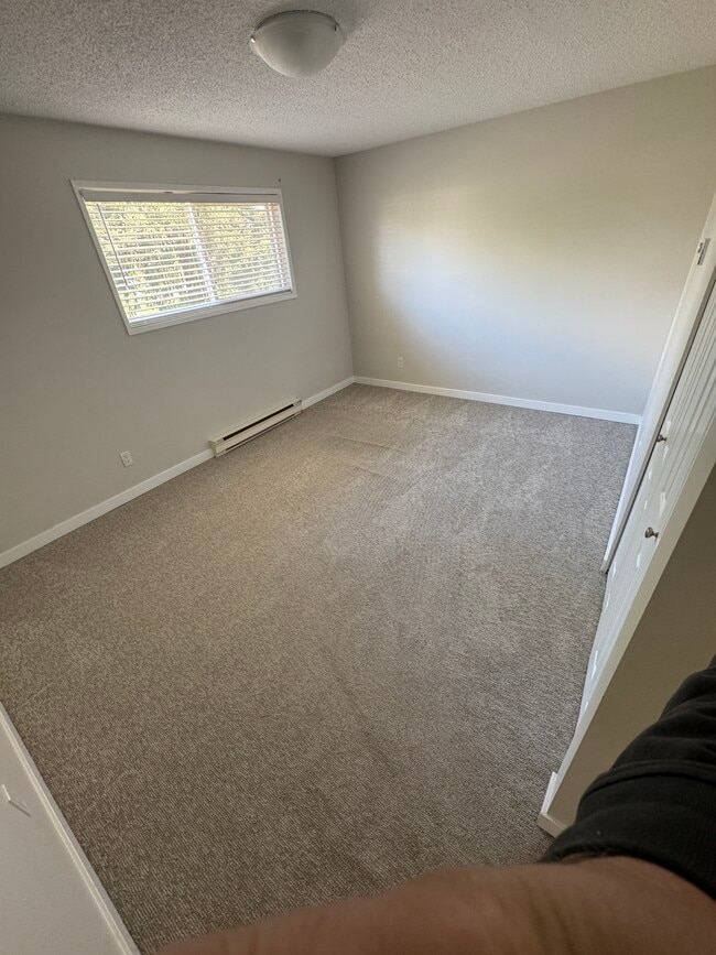 Photo - 1634 Crescent View Dr