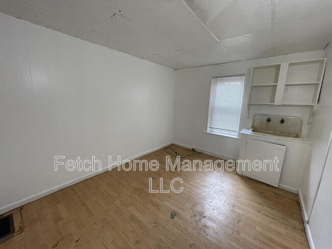 Building Photo - 405 E Orange St Unit 5 Rental