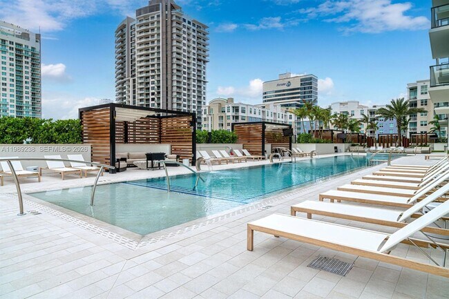 Photo - 201 S Federal Hwy Unit B4