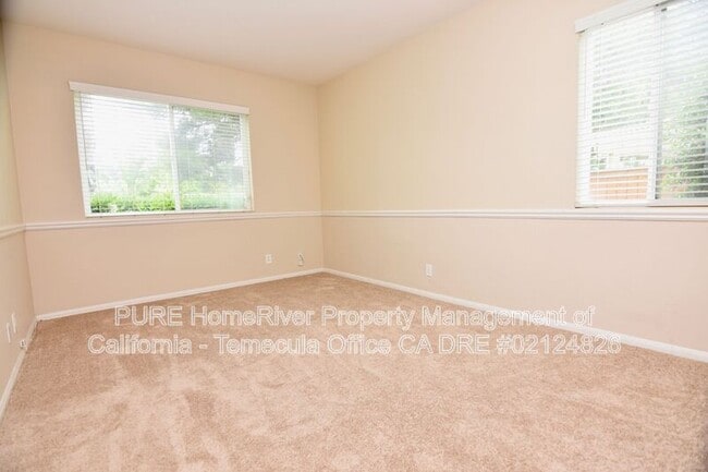 41716 Monterey Pl