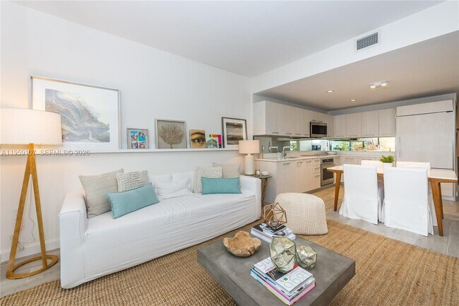 Photo - 55 SW 9th St Unit 1010