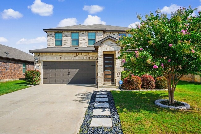 Building Photo - Spacious 5-Bedroom Home in Schertz - Realtor Commission: $500