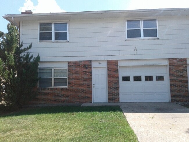 Building Photo - 296/298 Chris Dr. Unit 298 Rental