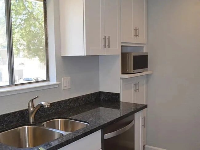 Photo - 5711 Calmor Ave Unit 4