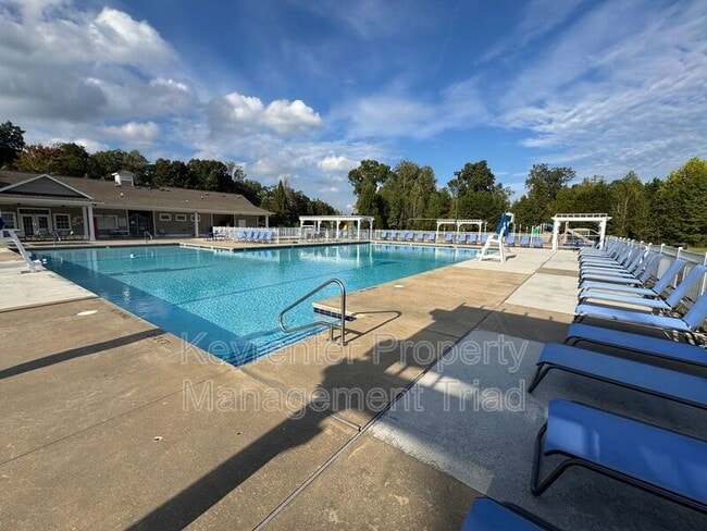 Photo - 5021 Red Poll Dr