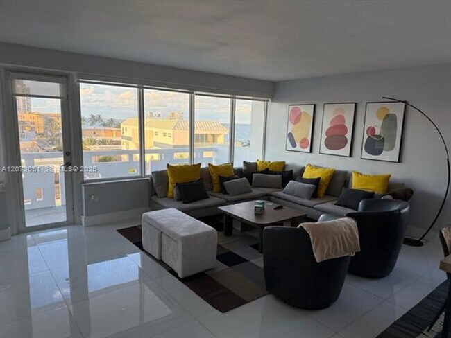 3111 N Ocean Dr
