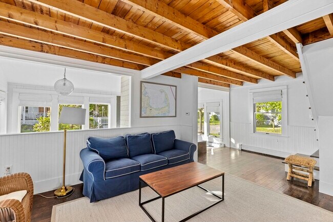 Photo - 1 Winslow Ave