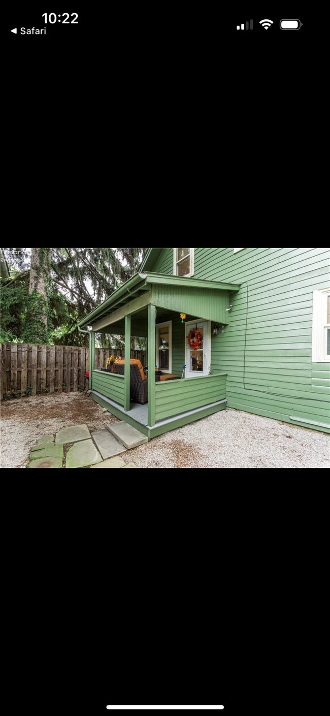 Photo - 313 Barres Ln
