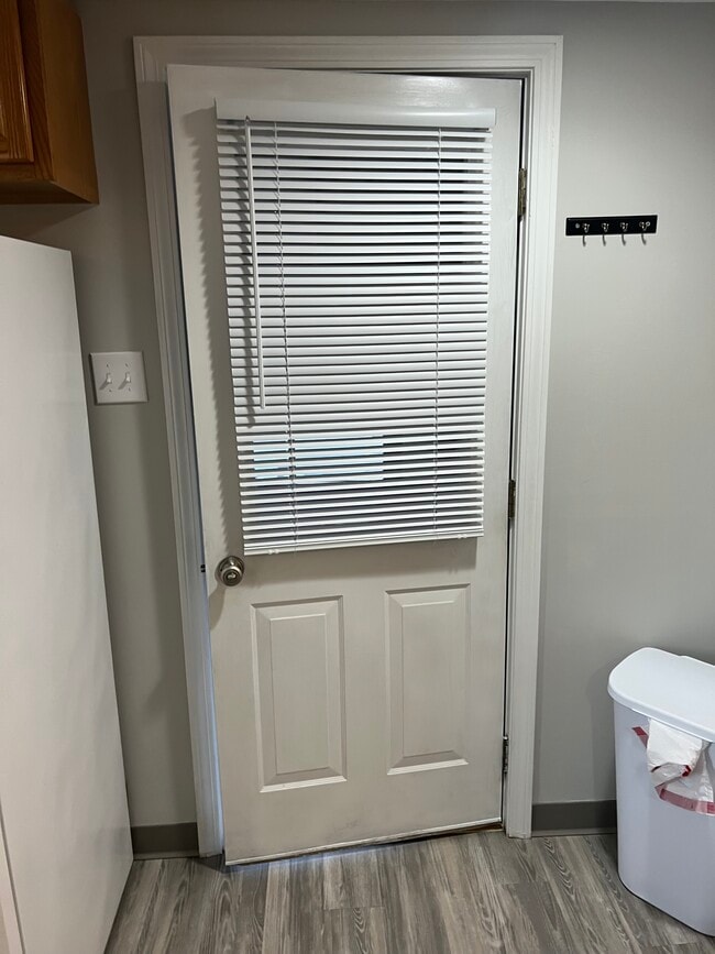 Photo - 14 1st St Unit B