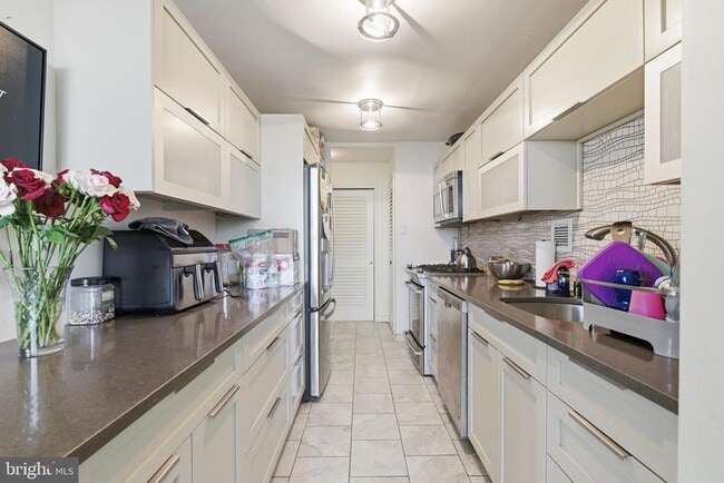 Photo - 3600 Conshohocken Ave Unit 1204