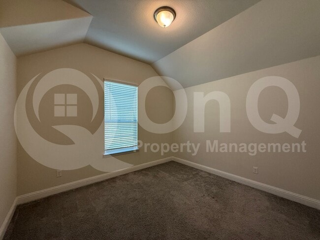 Photo - 3906 Greenbrier Dr
