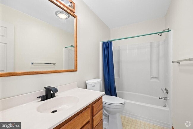 Building Photo - 111 Labella Ct Rental