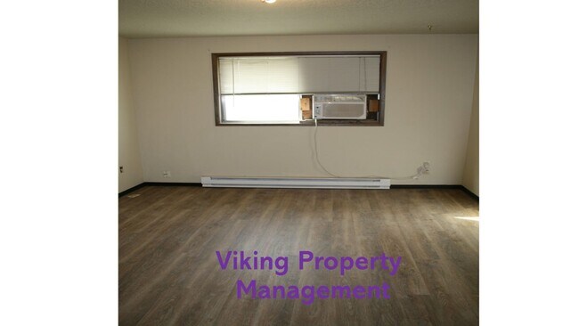 Photo - 1830-860 Unit #1