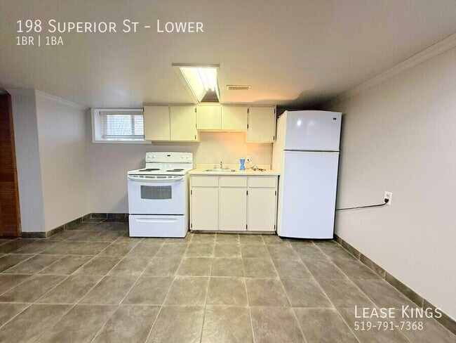 Photo - Basement Unit in Prime LaSalle Location! Unit Lower