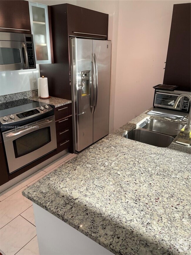 Building Photo - 951 Brickell Ave Unit 1703 Rental