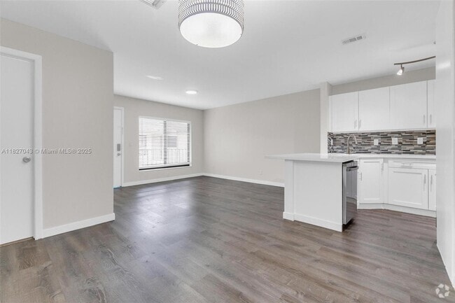 Building Photo - 15348 SW 72nd St Unit 23-23 Rental