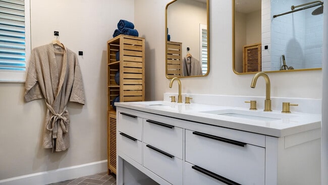 Photo - 518 Sunshine Dr