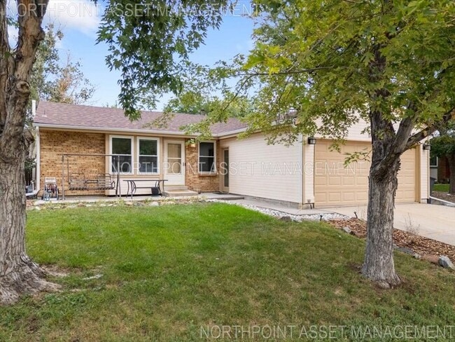 Charming 3 beds 2 baths in Centennial! - Charming 3 beds 2 baths in Centennial! House
