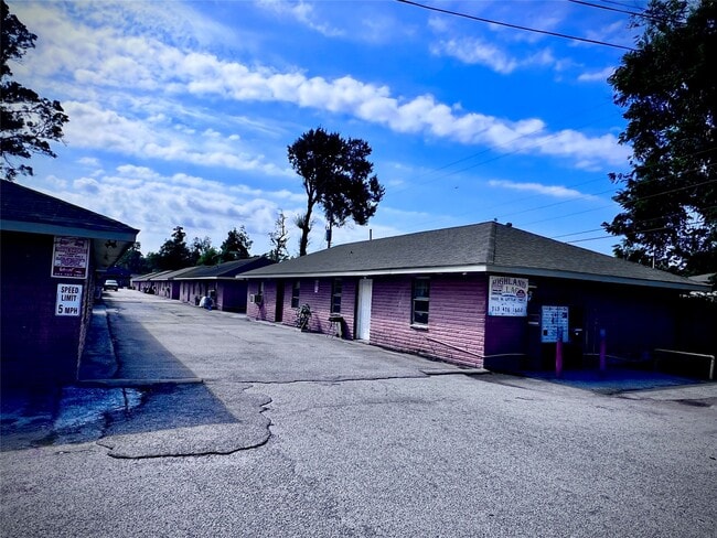 Photo - 1825 W Little York Rd Unit many