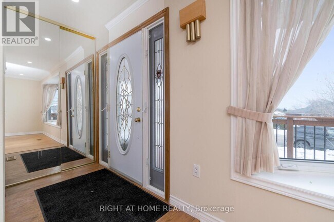 Photo - 2035 Carleton Ct