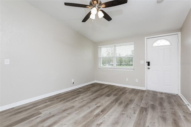 Photo - 2428 S Maple Ave