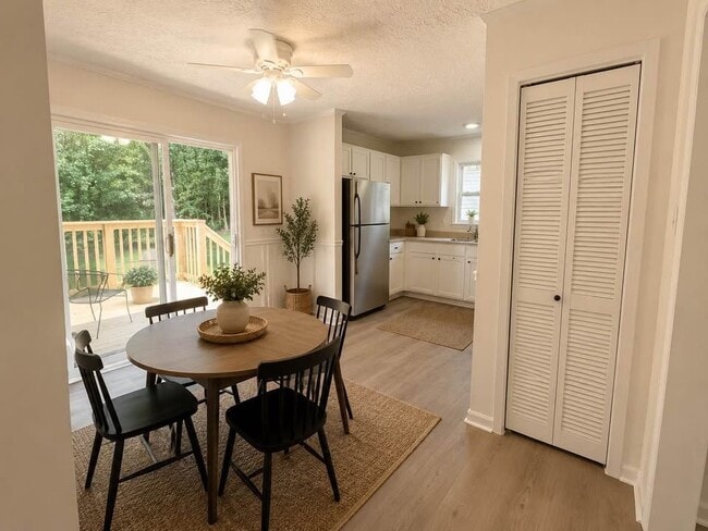 Photo - 4698 Giddon Martin Rd