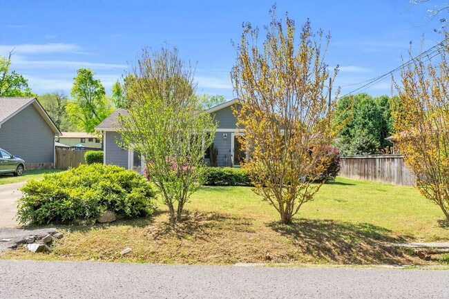 Photo - Beautiful Red Bank Home!