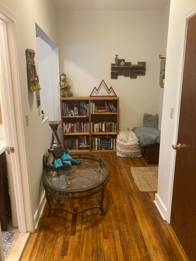 1219 Commonwealth Ave Unit 4