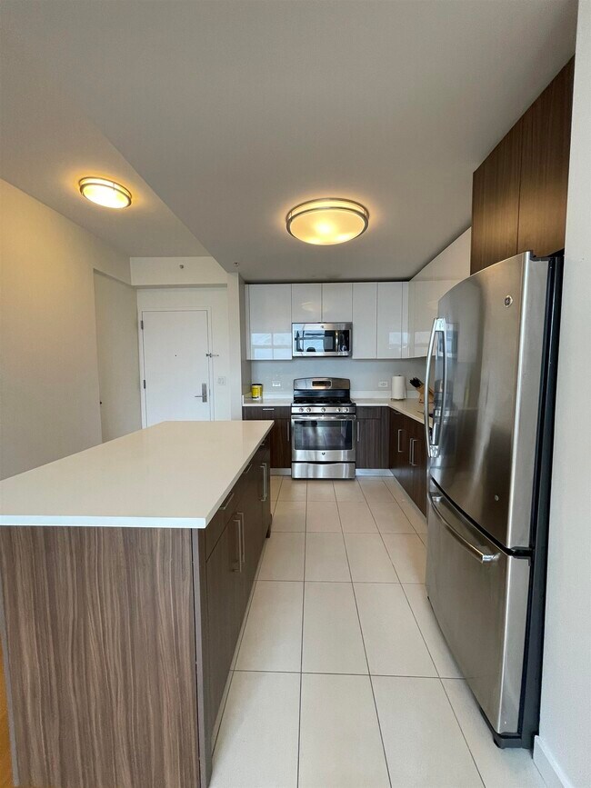 Photo - 110 1st St Unit 25G