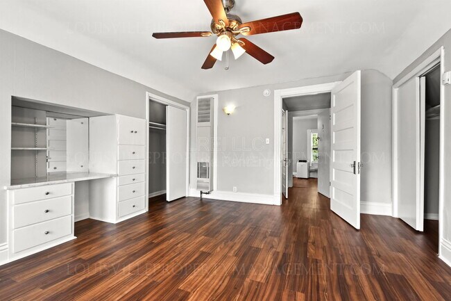 Photo - 319 W Lee St Unit 3