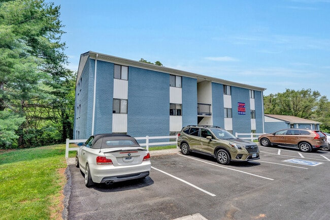 Photo - Flats at Thrasher Park